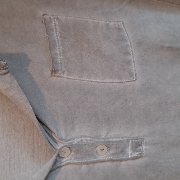 CCK STYLE Long Sleeved Henley Top - Picture 2 of 5